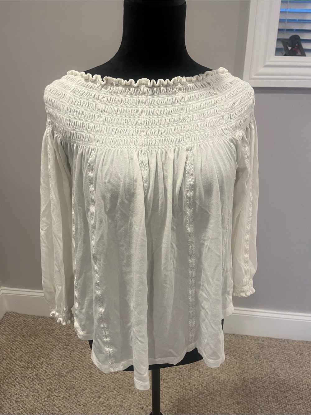 Lauren Ralph Lauren White Smocked Off-Shoulder Peasant Top- smal